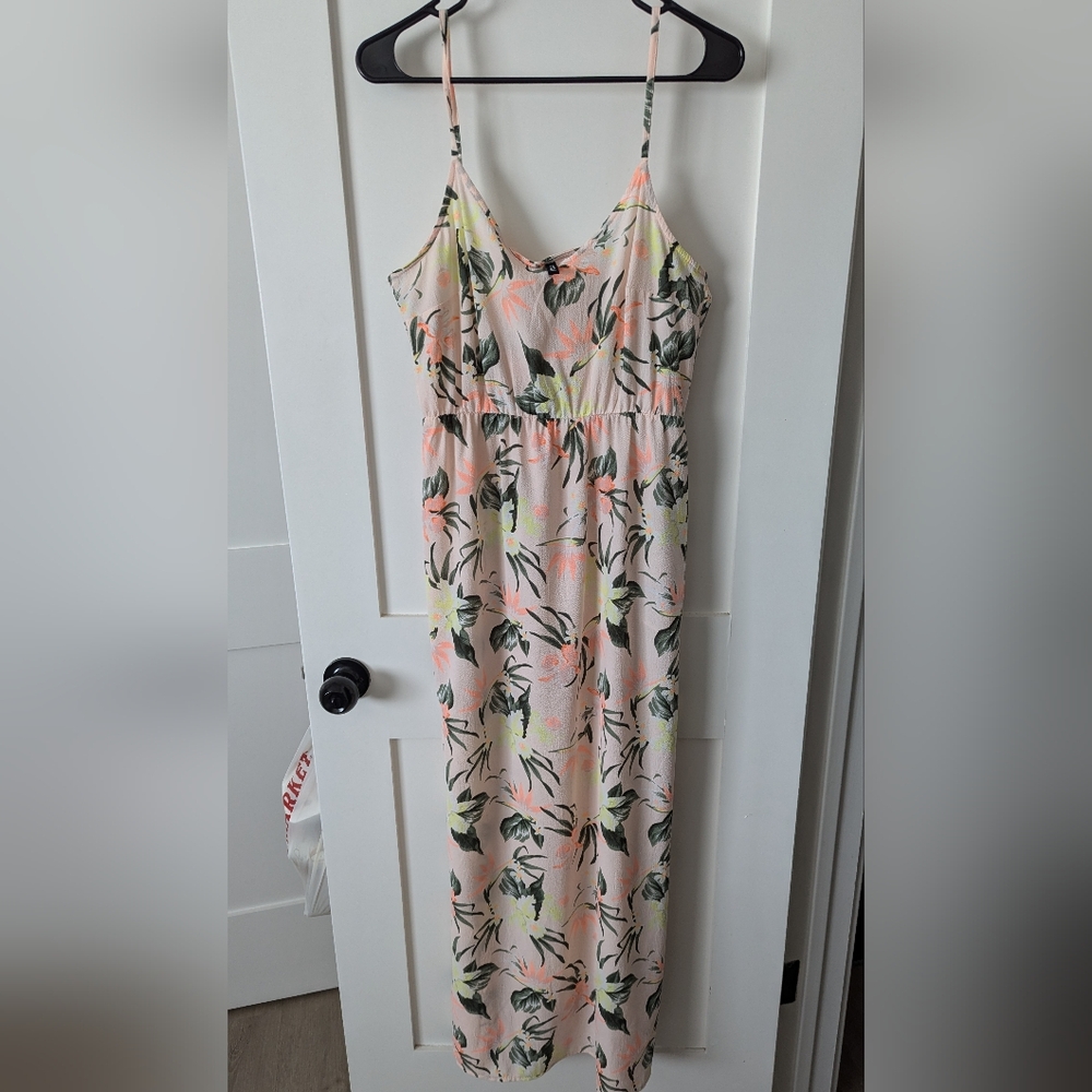 Medium H&M Maxi Dress